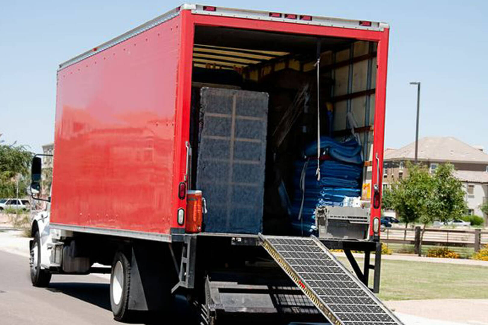 Redondo Van & Storage logo