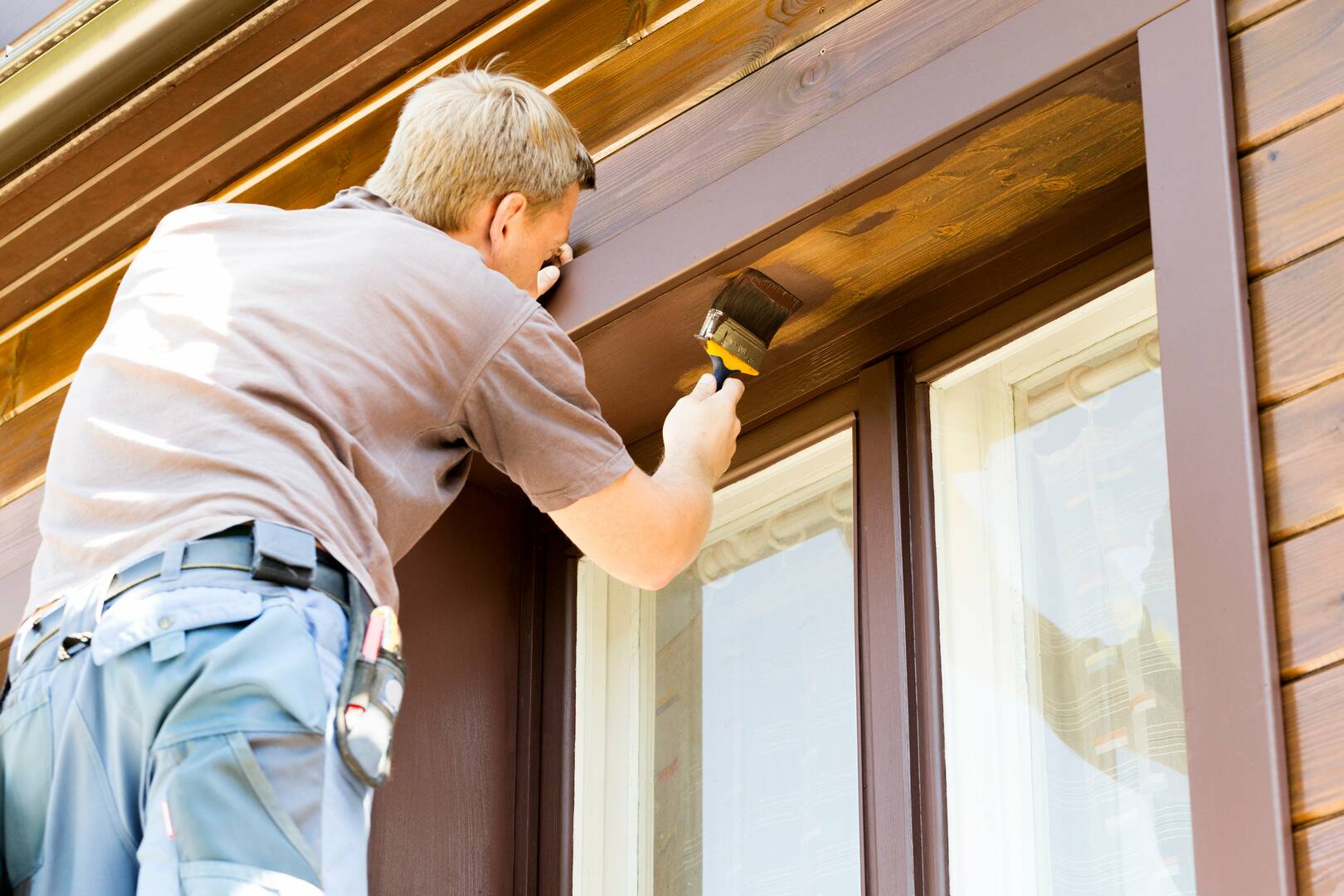 Alpha Roofing Services logo