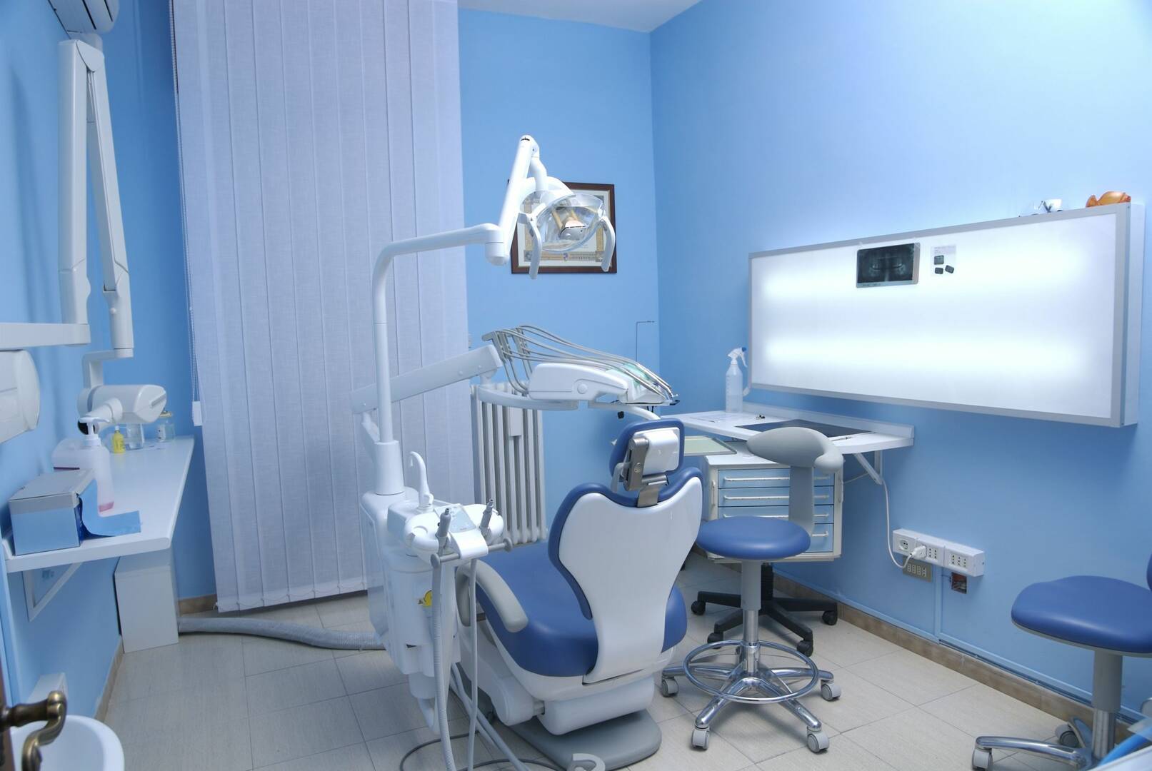 BLOK Dental Studio logo
